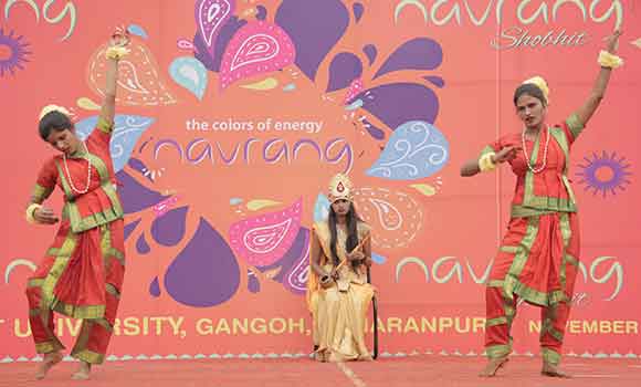 शोभित विश्वविद्यालय गंगोह मे दो दिवसीय नवरंग 2019 का रंगारंग शुभारंभ