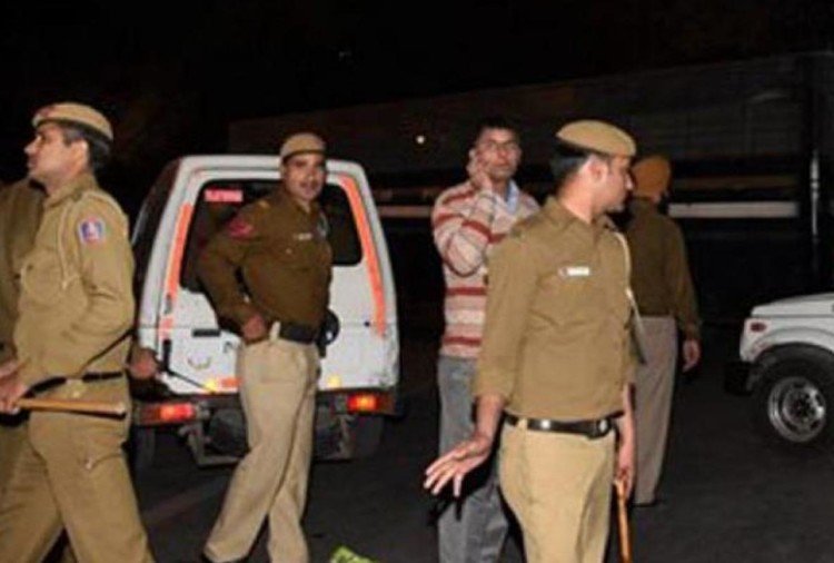 फैसले के मद्देनजर दिल्ली पुलिस ने जारी किया हाई अलर्ट, तैनात किए गए अतिरिक्त सुरक्षा बल