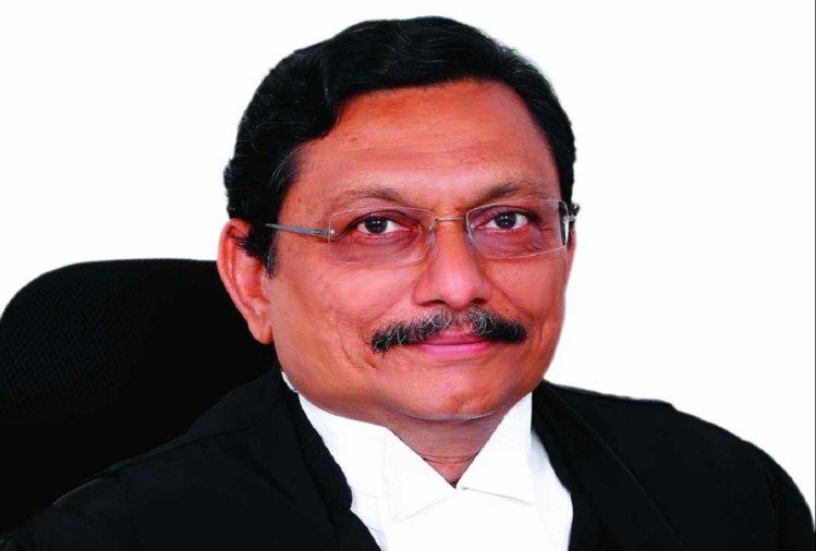 जस्टिस बोबडे आज लेंगे मुख्य न्यायाधीश पद की शपथ, पढ़ें उनके अधिवक्ता से सीजेआई बनने तक का सफर