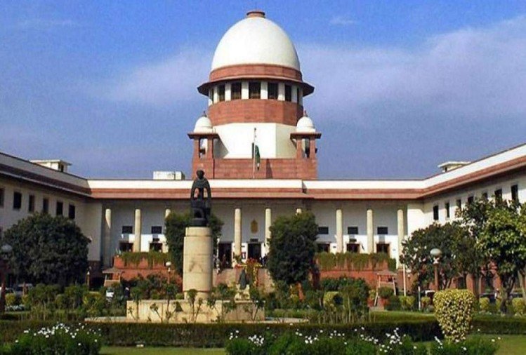 … जब जज ने वकीलों से मांगी ‘दंडवत’ माफी