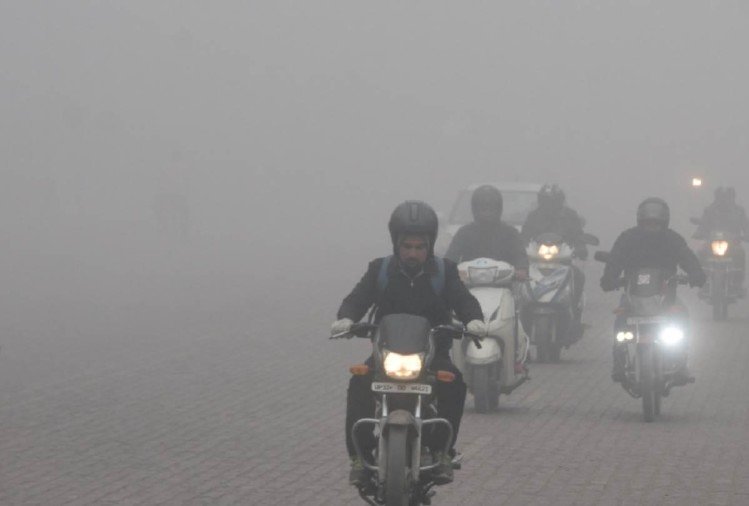 सर्दी का सितम: घने कोहरे, शीत लहर, बारिश और ओले के साथ नए साल का स्वागत करेगा मौसम