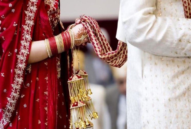 दूल्हा आया था बरात लेकर, पहुंच गया थाने, तीन दिन से नहीं सुलझा विवाद, पढ़ें- क्या है माजरा