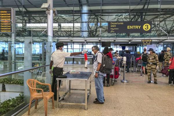 देशभर में कोरोना संक्रमितों की संख्या 33 हजार पार, अब तक 1074 लोगों की मौत…8324 मरीज ठीक