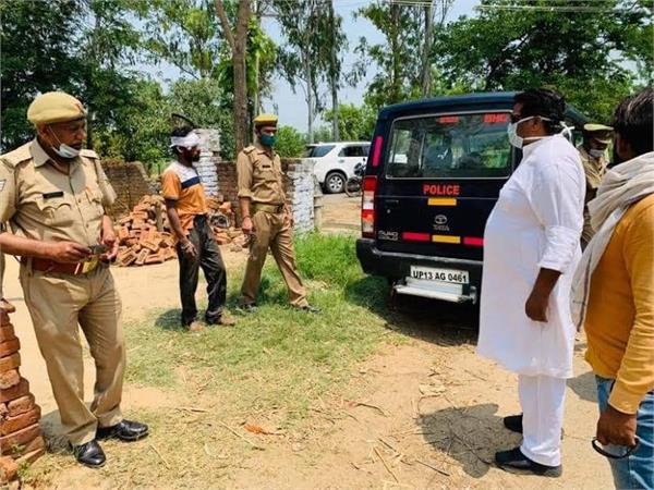 BSP के पूर्व विधायक गुड्डू पंडित पर FIR दर्ज, लॉकडाउन के उल्लंघन का आरोप