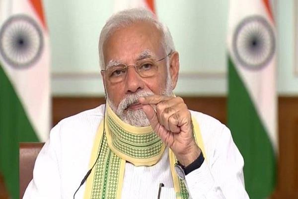 मन की बात में बोले PM मोदी- योग के बाद अब दुनिया को आर्युवेद सिखाने की जरूरत