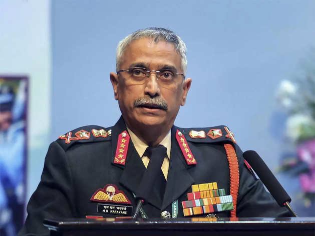 कोरोना त्रासदी में हम दुनिया भर को दवा भेज रहे, पाकिस्तान आतंकी भेज रहा: सेना प्रमुख