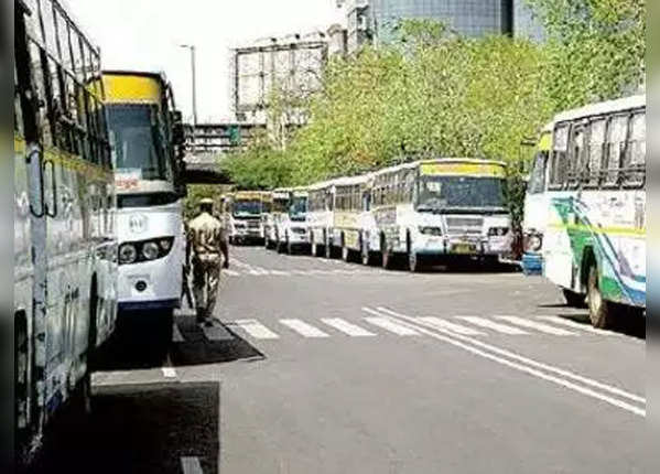 शर्तों के साथ फंसे लोगों की घर वापसी को इजाजत