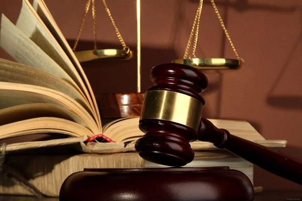 UP: मस्जिदों में अजान पर लगी रोक मामले में इलाहाबाद हाईकोर्ट ने फैसला रखा सुरक्षित