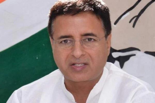 प्रधानमंत्री ने सिर्फ ‘हेडलाइन’ दी, प्रवासी मजदूरों के लिए कोई ‘हेल्पलाइन’ नहीं दी: कांग्रेस