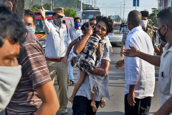 विशाखापट्टनम गैस रिसाव: प्लास्टिक की फैक्ट्री में काम शुरू करने की हो रही थी तैयारी, तभी हुआ यह हादसा