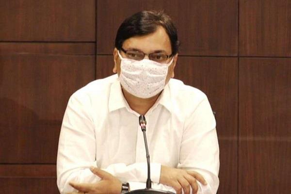 Corona update: UP में 1884 एक्टिव मरीज, इलाज के बाद 1504 लोग भेजे गए घर