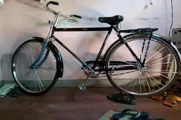 लॉकडाउनः घर जाने के लिए मजदूर ने चुराई साइकिल, चिट्ठी में लिखा- ‘मुझे माफ कर देना’