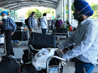 यूपी परिवहन निगम की सफाई, IGI से गाजियाबाद-नोएडा तक कैब फ्री, 10 हजार किराया आगे का