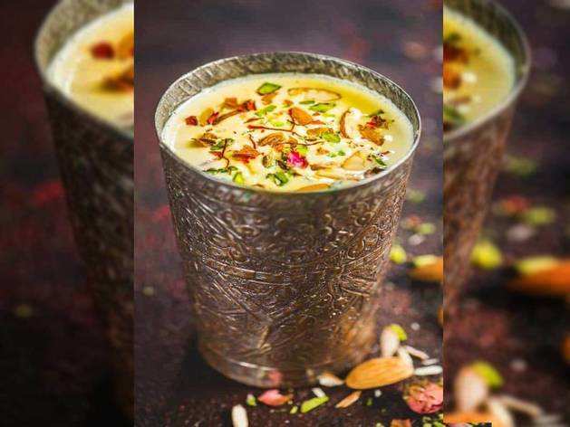 Immunity Booster Drink : आयुर्वेदिक ड्रिंक के जरिए मजबूत होगी रोग प्रतिरोधक क्षमता, यहां जानें बनाने का तरीका