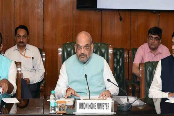 Covid-19: दिल्ली में बिगड़ रहे हालात, LG और CM केजरीवाल के साथ कल बैठक करेंगे अमित शाह