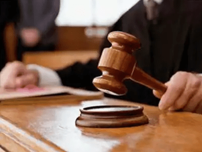 यूपी सरकार से सुप्रीम कोर्ट बोला- 69000 में से 37339 पदों को अभी न भरें, जानें पूरा मामला