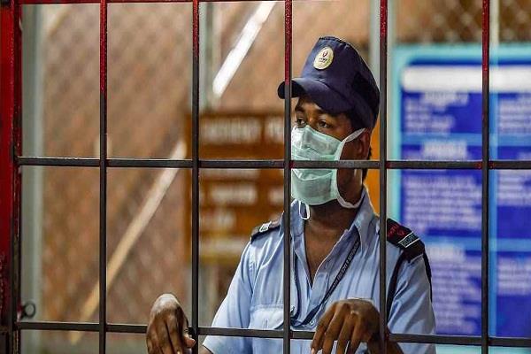 नहीं संभले तो भारत में भारी तबाही मचाएगा कोरोना, इस महीने होंगे 1 करोड़ के पार मरीज: रिपोर्ट