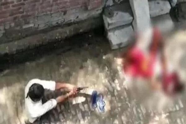 कासगंज: मृतक के पिता ने विधायक और पुलिस पर लगाया हत्या का आरोप