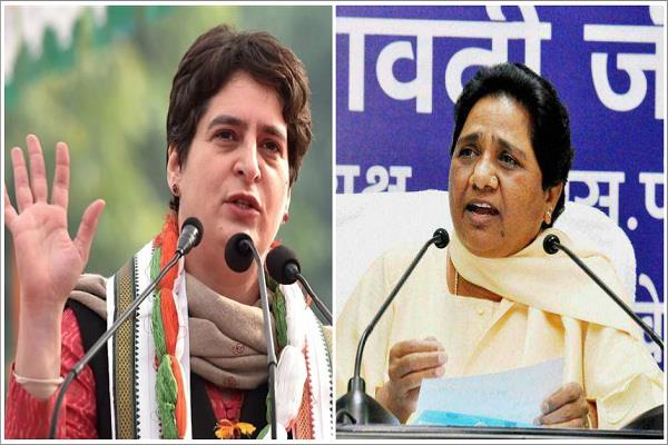 प्रियंका ने मायावती को बताया बीजेपी की प्रवक्ता, कहा-संविधान की हत्या करने वालों का दे रहीं साथ