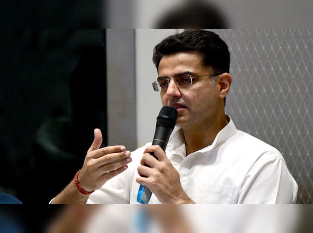 राजस्थान में सियासी संकट: पायलट ने 30 विधायकों का समर्थन होने का किया दावा