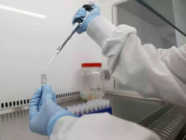 Oxford COVID-19 vaccine: भारत में बनेगी ऑक्सफोर्ड की कोरोना वैक्सीन, अगस्त लास्ट तक बन जाएंगी इतनी डोज