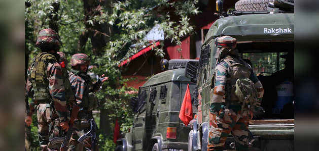 Kashmir News: नए आतंकी संगठन’ऐंटी फासिस्ट पीपल्स फ्रंट’ ने कुलगाम में पुलिसकर्मी की हत्या की ली जिम्मेदारी