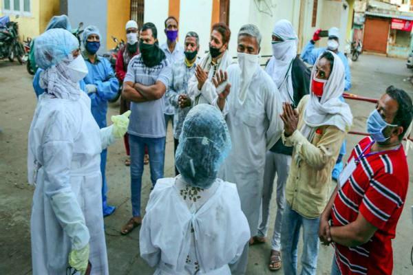 राहत भरी खबर- देश में 18 लाख से ज्यादा लोगों ने जीती कोरोना से जंग, ठीक होकर लौटे घर