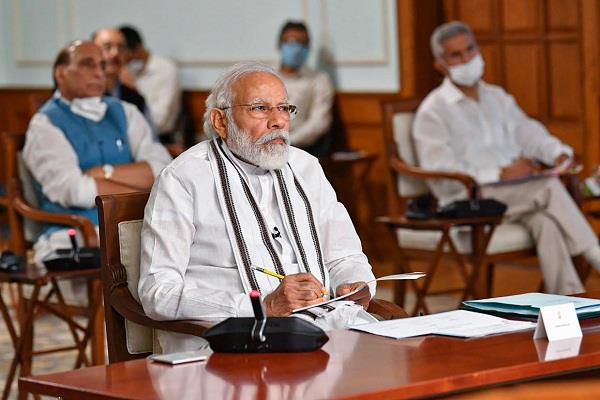 कोरोना से जंग: 10 राज्यों के सीएम के साथ मिलकर PM मोदी ने तैयार किया ‘मेगा प्लान’