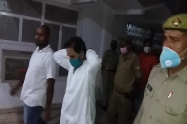 पीस पार्टी के अध्यक्ष डॉ. अयूब गिरफ्तार, भड़काऊ भाषण देने का है आरोप