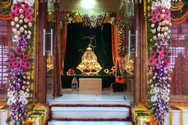 ‘जय श्रीराम’- चांदी की ईंट और फावड़े से राम मंदिर की नींव…अयोध्या में विराजे ‘रामलला’