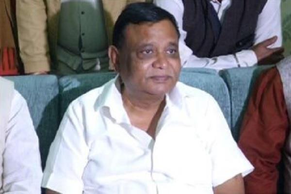 कोरोना की जद में आए योगी के एक और मंत्री, अतुल गर्ग की रिपोर्ट आई पॉजिटिव