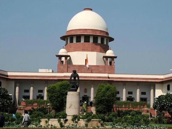 सुप्रीम कोर्ट का बड़ा फैसला, माता-पिता की संपत्ति पर बेटी का भी बराबर का हक