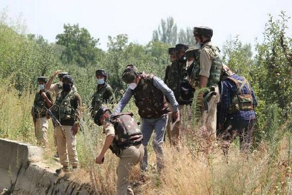 शरीर पर कैमरा लगा जवानों पर हमला कर रहे थे आतंकी, दहशतगर्दों ने जारी किया Video