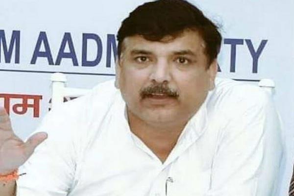 AAP सांसद संजय सिंह पर दर्ज हुआ केस, जातिगत टिप्पणी किए जाने का लगा आरोप