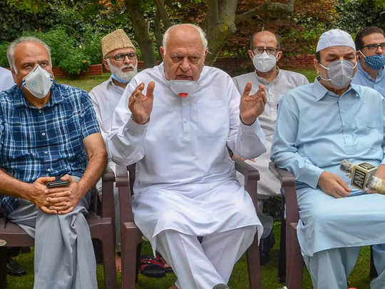 कांग्रेस समेत जम्मू-कश्मीर की 6 पार्टियों का ऐलान, ‘अनुच्छेद 370 की बहाली के लिए करेंगे संघर्ष’
