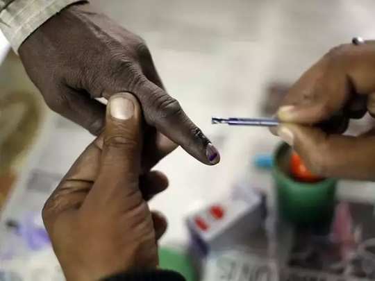 …तो समय पर नहीं होंगे यूपी पंचायत चुनाव? कोरोना ने बिगाड़ा परिसीमन का गणित