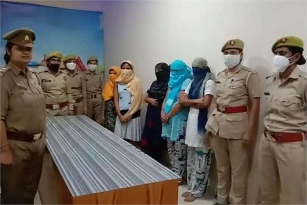 सेक्स रैकेट में पकड़ी गई लड़की निकली Corona पॉजिटिव, संपर्क में आए लोगों में हड़कंप