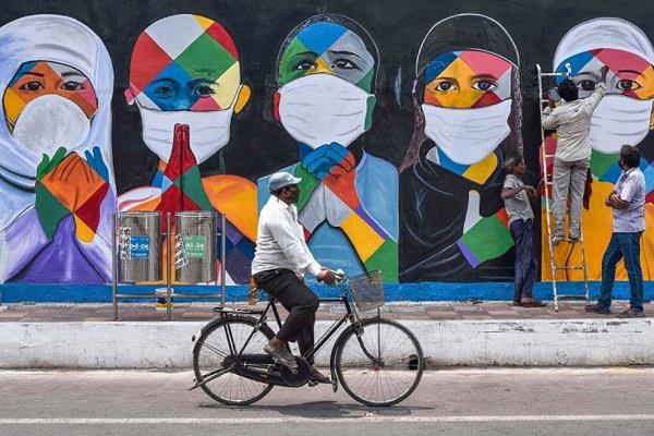 देश में कोरोना रिकवरी दर 77.77 प्रतिशत, रिकार्ड 81,533 मरीज एक दिन में स्वस्थ
