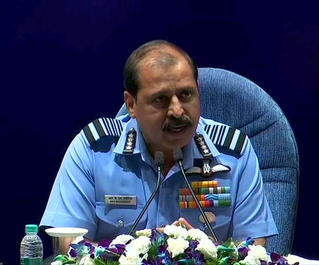 चीन-पाकिस्तान को वायुसेना प्रमुख का कड़ा संदेश, भारत दोनों फ्रंट पर युद्ध लड़ने के लिए तैयार