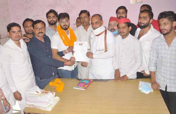 अपने पद की गरिमा के अनुरूप कार्य करें पदाधिकारी: रूद्रसैन
