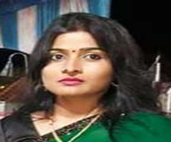 UP: हाथरस कांड की जांच के लिए बनी SIT में शामिल DIG चंद्र प्रकाश की पत्नी ने की आत्महत्या