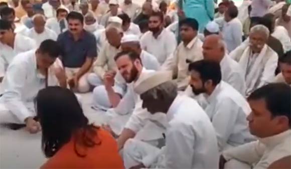 काजी रसीद मसूद की हिन्दू धर्मानुसार रश्म-पगड़ी का आयोजन, क्या बोले देवबंदी उलेमा…