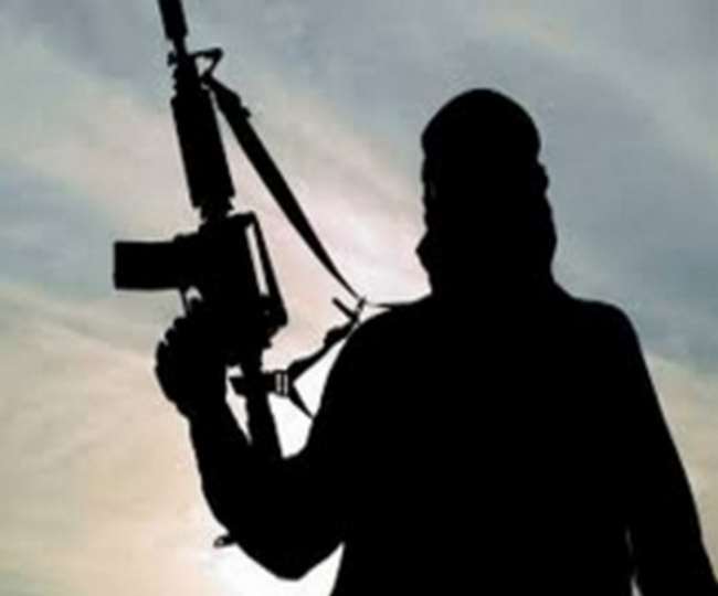 छत्तीसगढ़ : मुखबिरी के शक में नक्सलियों ने की दो ग्रामीणों की हत्या