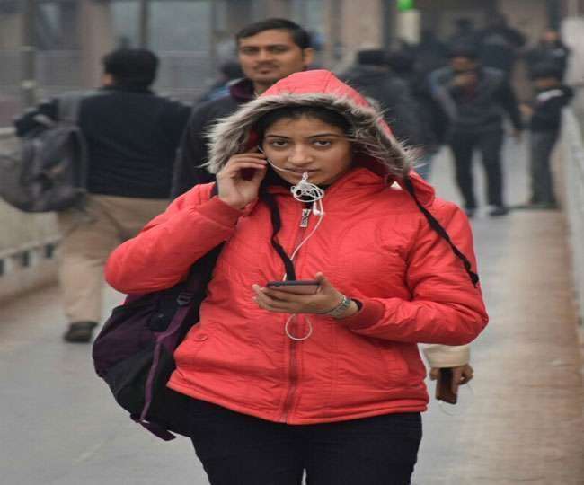 दिल्ली-एनसीआर में ठंड का कहर जारी, डेढ़ दशक में सबसे सर्द रही सोमवार की सुबह