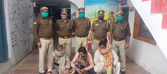 देवबंद में क्राईम ब्रांच व पुलिस ने पकड़ी करोड़ों रुपए की स्मैक, तीन गिरफ्तार