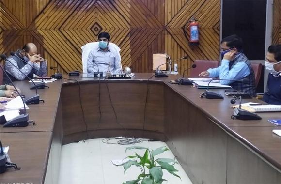 शिक्षक निर्वाचन के प्रशिक्षण कार्यक्रम में अनुपस्थित 5 पीठासीन अधिकारियों सहित 13 के विरूद्ध कार्रवाही के निर्देश