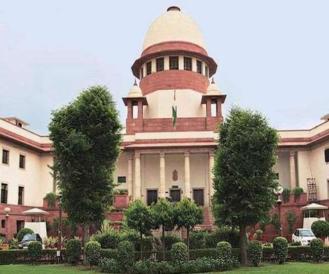 गुजरात सरकार पर भड़का सुप्रीम कोर्ट, कहा- अस्पतालों में से जुड़े तथ्यों पर पर्दा डालने की कोशिश