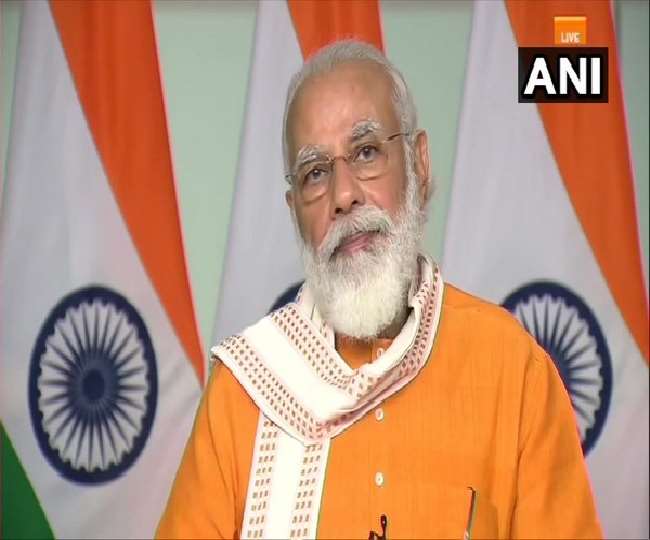 PM interacts with Kerala CM on the conditions prevailing due to Cyclone
