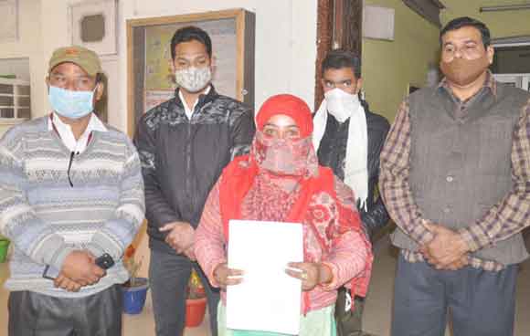 न्याय न मिलने पर की जिला मुख्यालय पर धरना देने की घोषणा