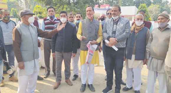 फर्जी मुकदमे के विरोध में एसएसपी से मिला धीमान समाज का प्रतिनिधिमंडल